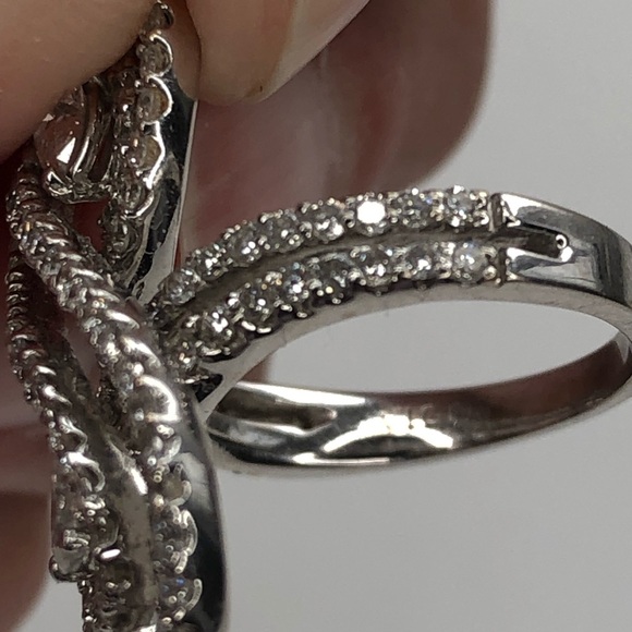 18KT WG natural D Diamond 2.5 CT Cocktail Ring - Picture 11 of 13